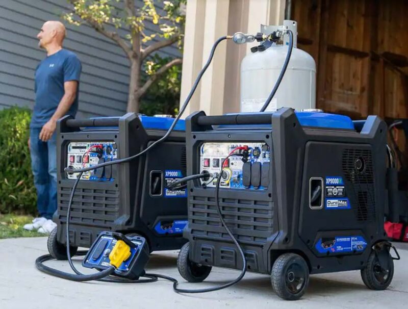 DUROMAX 9,000-Watt/7,600-Watt Inverter Generator