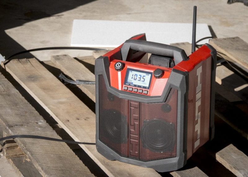 Hilti R 6-22 jobsite radio
