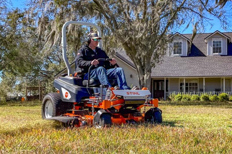 Stihl RZ 700 Series Zero-Turn Mower