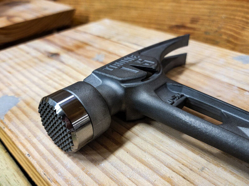 180° nail puller and milled face