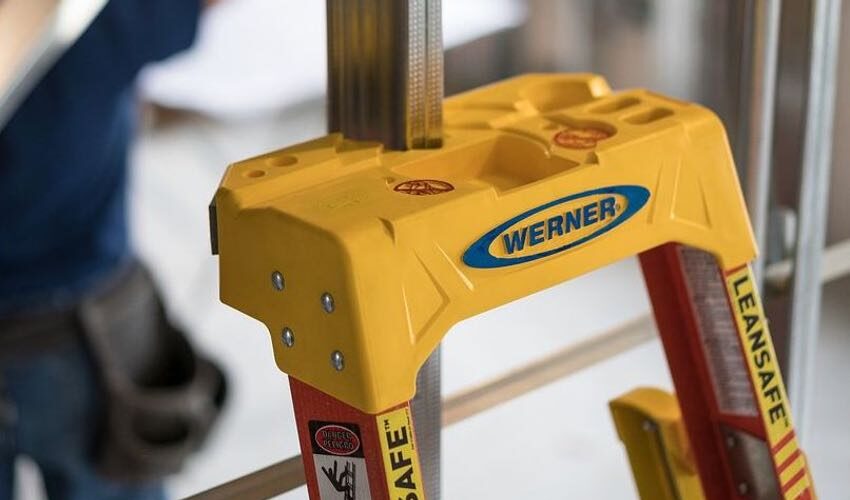 Werner L6200 Leaning ladder